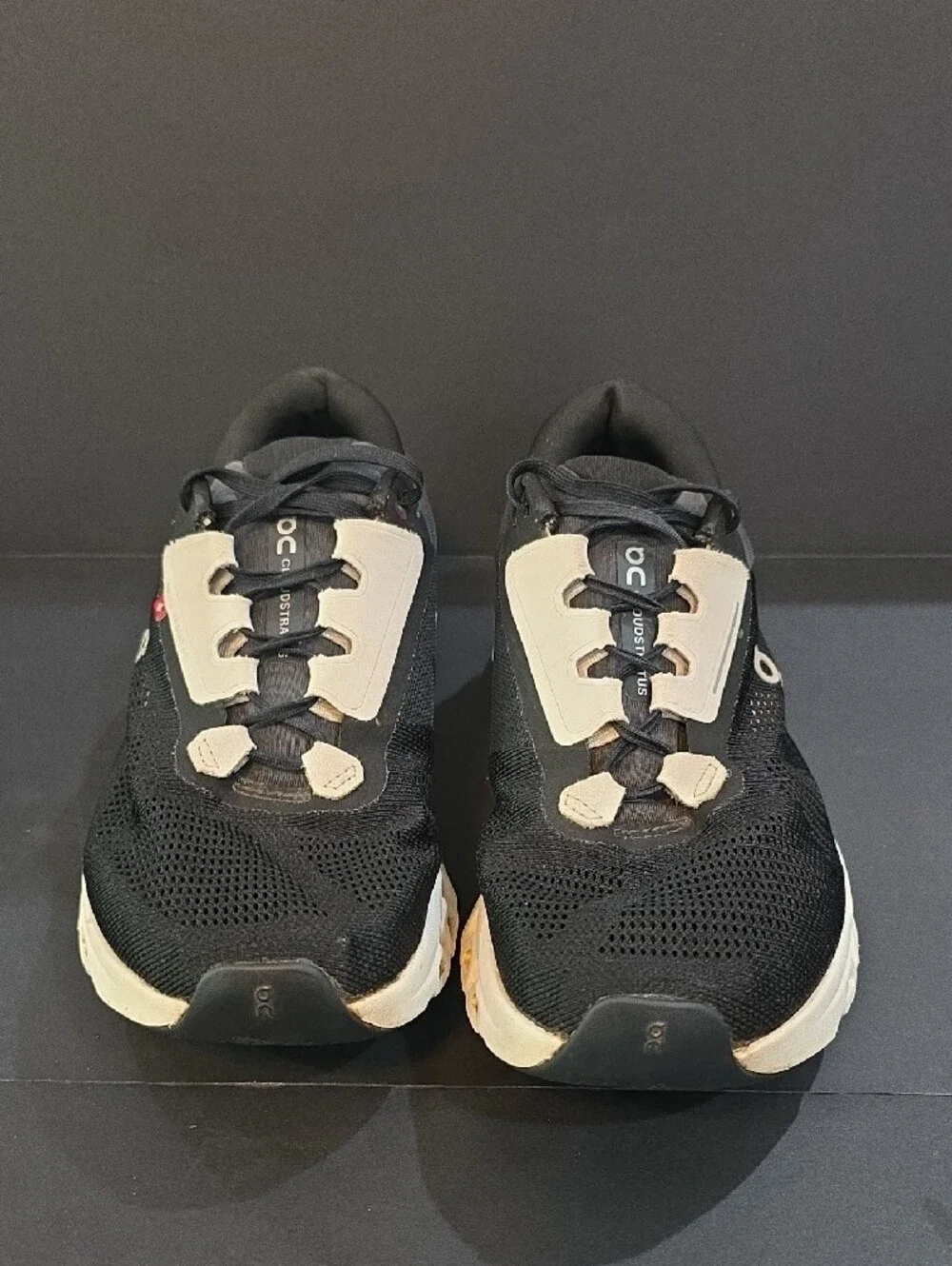 On Running CloudStratus Women's Black and Cream Athletic Sneakers Size 9
